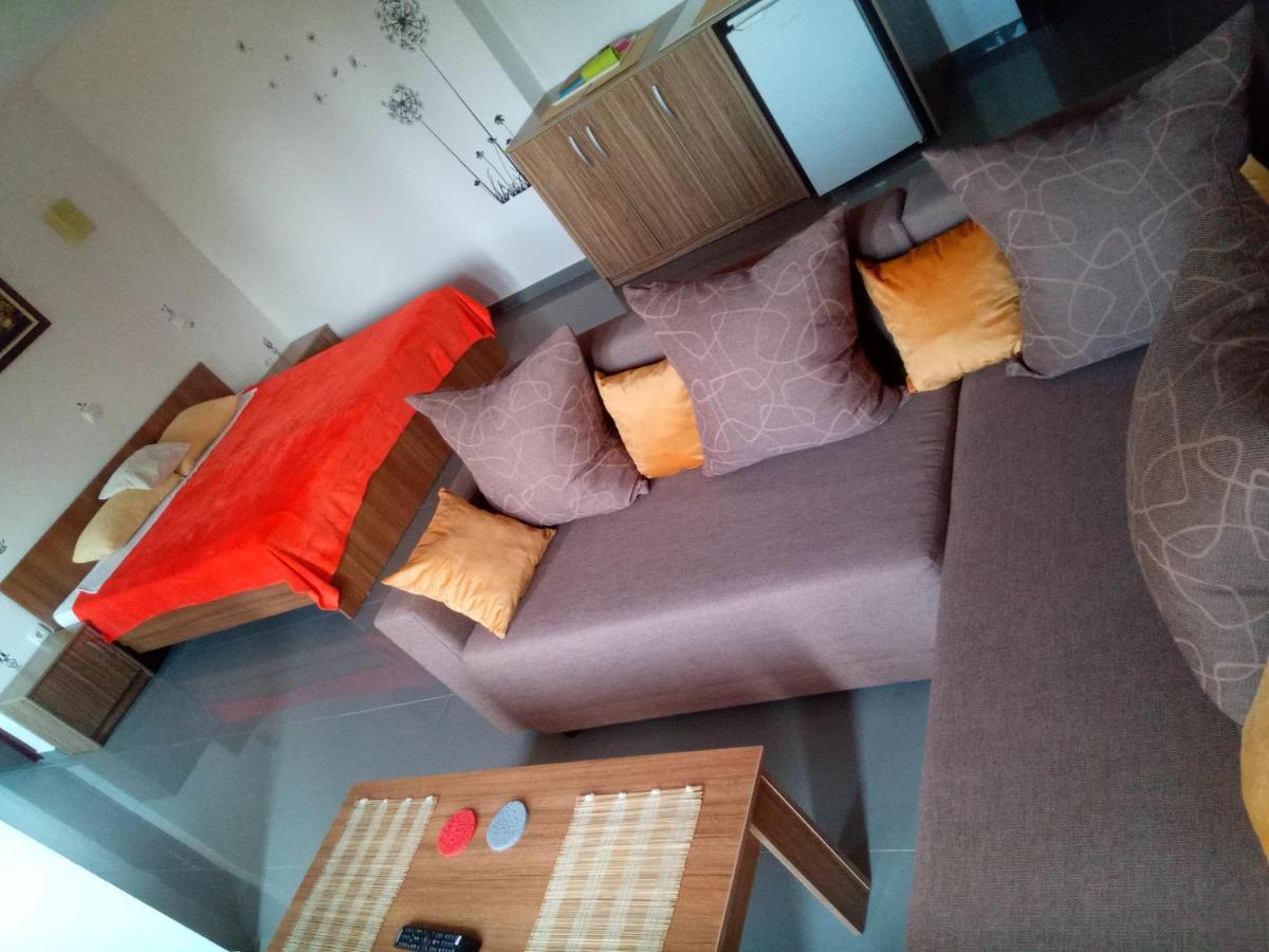 Yard House Trpejca Hotell Ohrid Eksteriør bilde