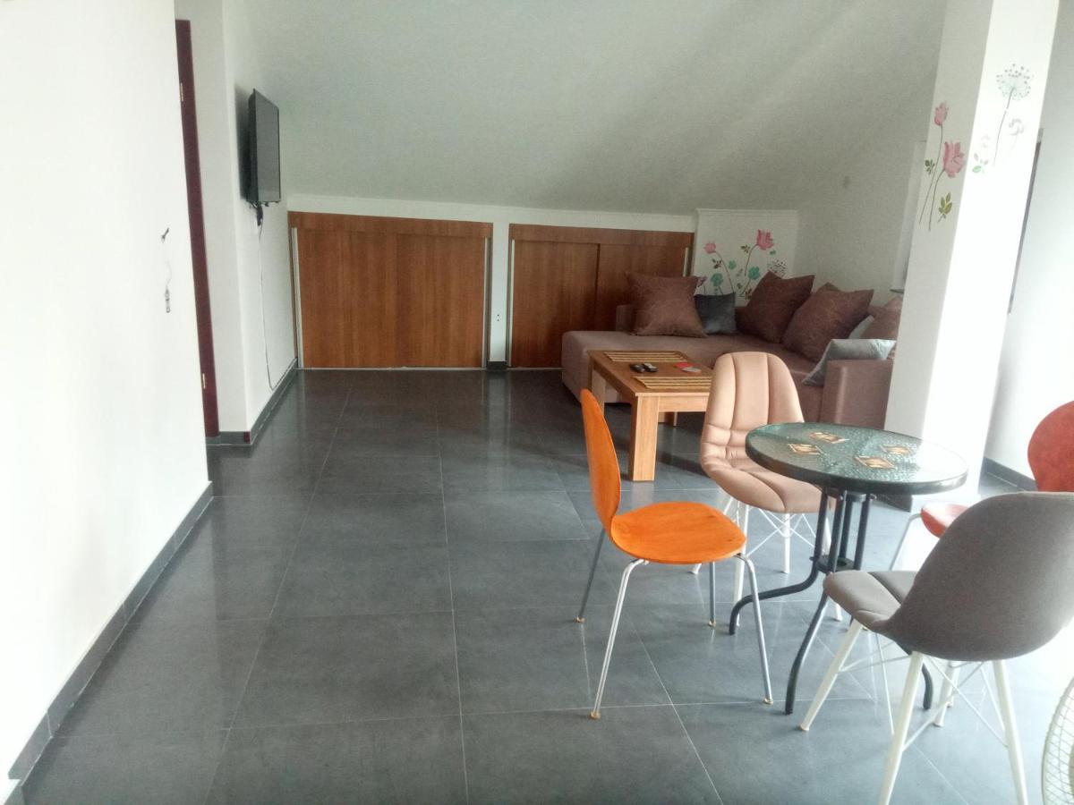 Yard House Trpejca Hotell Ohrid Eksteriør bilde