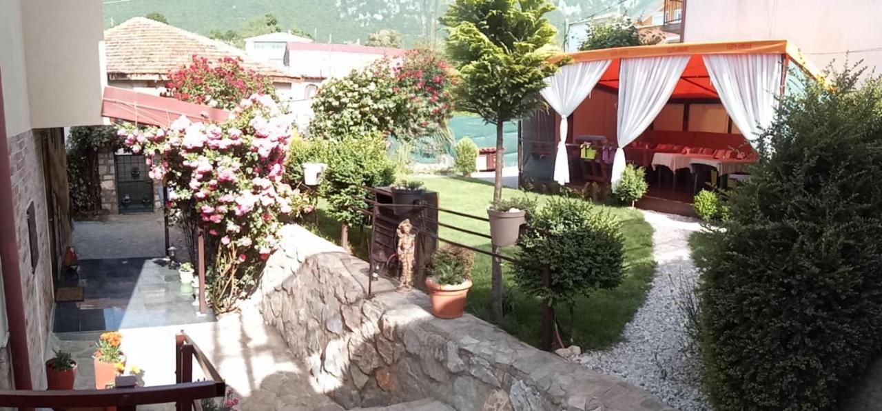 Yard House Trpejca Hotell Ohrid Eksteriør bilde