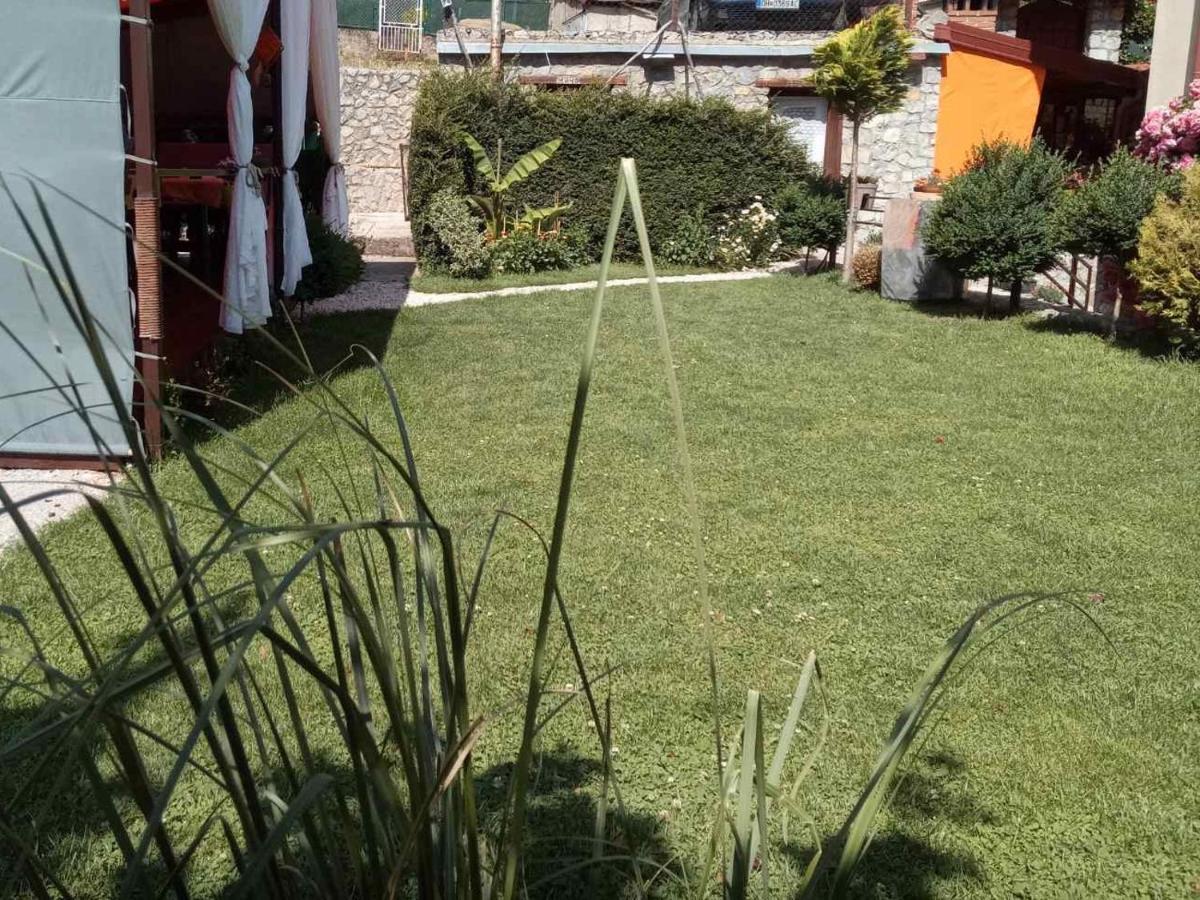 Yard House Trpejca Hotell Ohrid Eksteriør bilde